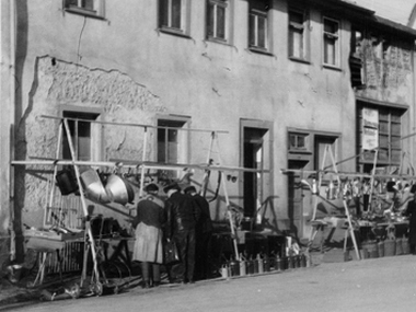 Ulična prodaja po večjem požaru leta 1950